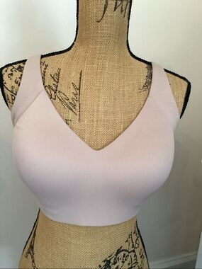 ThirdLove Smooth V-Neck Wireless Bra in taupe - L